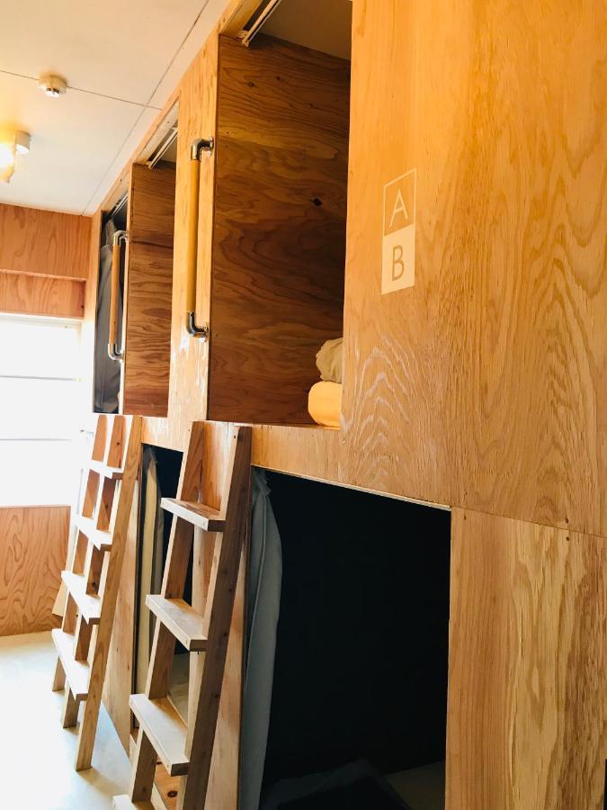 Meedafu'S Yui Hostel And Coffee Йорон Экстерьер фото