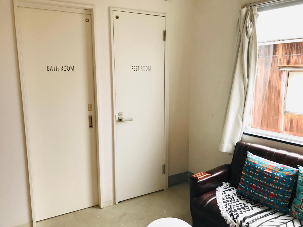 Meedafu'S Yui Hostel And Coffee Йорон Экстерьер фото